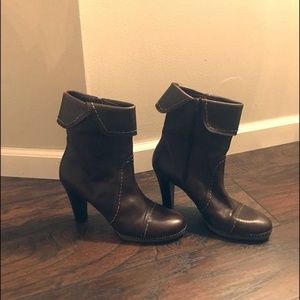 hot brown leather boot